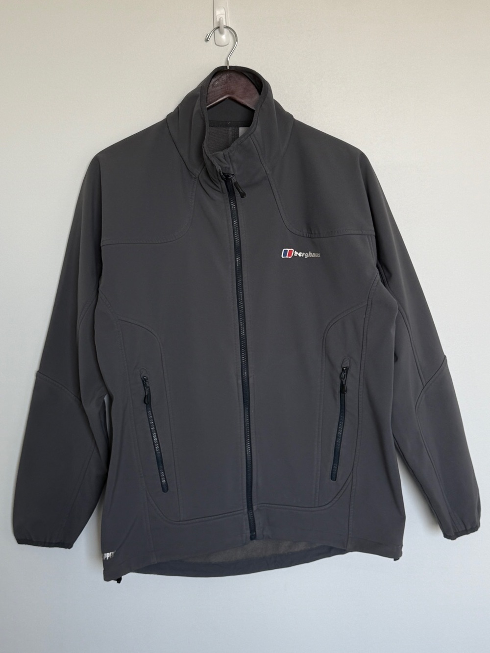Berghaus Men's Dark Gray Softshell Jacket